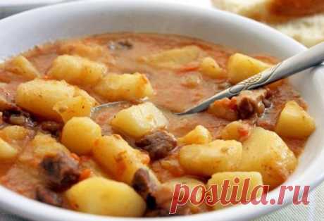 Как приготовить картошку, тушенную с мясом, в мультиварке :: Кулинарные рецепты