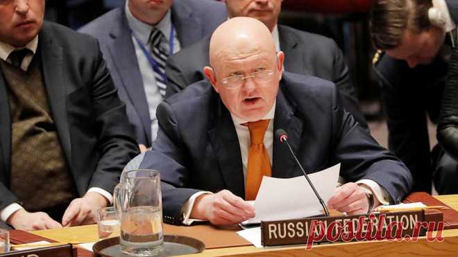 Постпред РФ при ООН надеется на избежание повторения Карибского кризиса Постпред РФ при ОНН Василий Небензя надеется, что кризис, подобный Карибскому, больше не повторится. По мнению дипломата, нынешнее обострение отношений между Россией и США может привести к развитию событий, как это было в 1962 году.

«Я надеюсь, что это не так. Не хотелось бы повторения Карибского кризиса. Карибский кризис был предотвращен буквально в последний момент», — рассказал постпред в интервью ...
