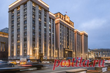 В Госдуме высказались о необычных детских именах. Родителям стоит много раз подумать, прежде чем самореализовываться через имя своего ребенка, считает первый зампред комитета Госдумы по вопросам семьи, женщин и детей Татьяна Буцкая. Своим мнением она поделилась с «Лентой.ру». Ранее стало известно о таких зарегистрированных в Москве именах, как Авокадий и Марселина.