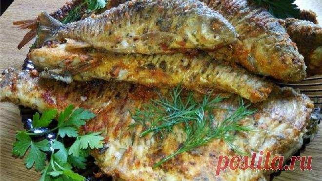 Шеф повар рассказал копеечный способ жарки любой рыбы. Получается супер вкусно | Записки старого рыболова | Яндекс Дзен