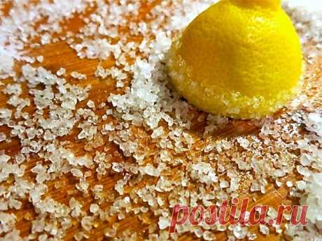 13 способов почистить разделочную доску, о которых вы могли не знать