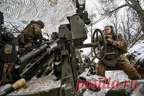 Военный высказался о значимости для России информации о численности ВСУ. Информация о численности Вооруженных сил Украины в 880 тысяч человек может быть преувеличена, считает военный эксперт, заведующий кафедрой политического анализа и социально-психологических процессов РЭУ имени Плеханова Андрей Кошкин. В беседе с «Лентой.ру» он высказался о значимости этих данных для России.