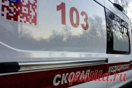 Российский школьник заразился педикулезом из-за скопившегося в классе мусора. Младшеклассник одной из школ Омска заразился педикулезом из-за того, что учиться пришлось в антисанитарных условиях, следует из жалобы, размещенной в сообществе «Типичный Омск» во «ВКонтакте». По крайней мере один случай болезни зафиксирован на фоне складирования мусора, устроенного учителем в классе, следует из поста.