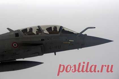 Евродепутата озадачило историческое соглашение Франции и Украины