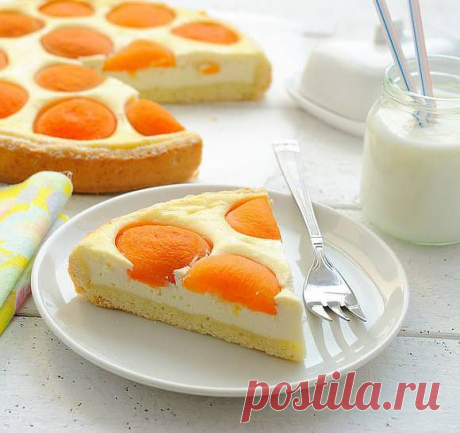 Творожник с абрикосами и сметаной в мультиварке - Кулинарные рецепты от Веселого Жирафа