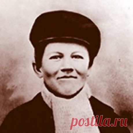Мальчик принес записку маме из школы...