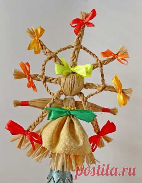 Maslenica (Pancake Week) Carnival is a symbol of winter. Maslenitsa is a great Orthodox holiday. Carnival-The winters wires. Size: Height-26 cm., width 20 cm. Clothing style-under the order. The time of execution depends on the volume. Discount Wholesalers. Wholesale starts from 5 pcs.