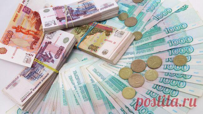 Аналитики назвали причины всплеска наличных денег в обороте в России