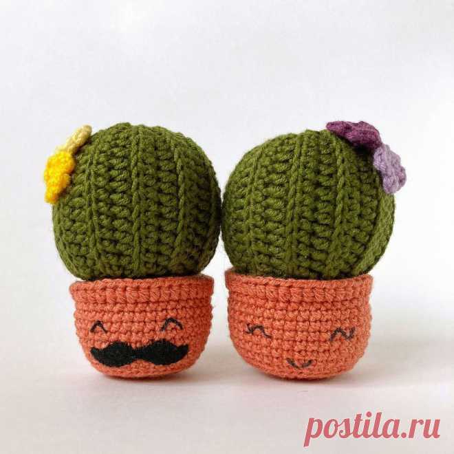PDF Кактус в горшке крючком. FREE crochet pattern; Аmigurumi toy patterns. Амигуруми схемы и описания на русском. Вязаные игрушки и поделки своими руками #amimore - кактус в горшочке, растение, колючка.