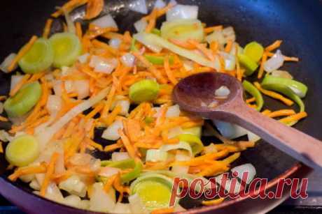 Вкусный рис с капустой на сковороде — Кулинарные рецепты любящей жены