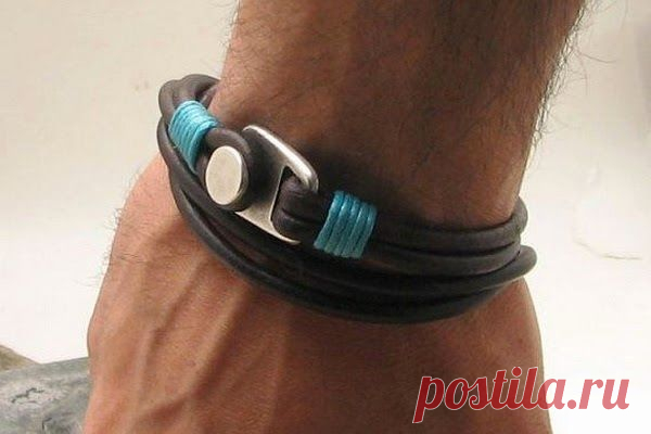 Блог BegetNews: мужская мода, статьи, фото, ссылки, рекомендации. : Мужские фенечки и браслеты – летом особо актуально