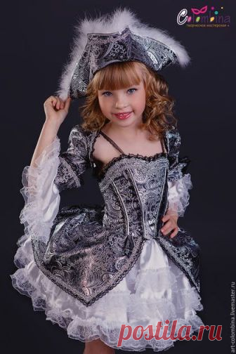(4) Pinterest