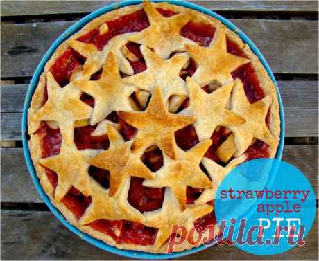 Family Feedbag: Strawberry apple pie with pastry stars