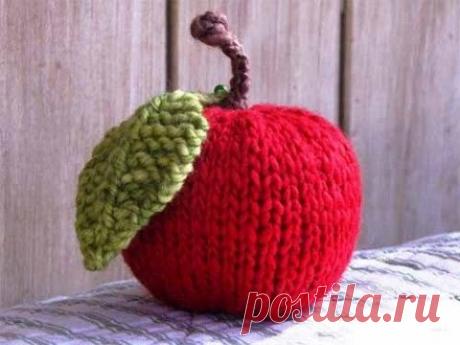 Как связать яблоко спицами