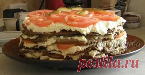 (2) Диета Дюкана - Печеночный торт

"Тесто": 
1,5 кг куриной печенки,
3 яйца,
2 луковицы,
6 ст. ложек кукурузного крахмала,
соль,
перец.

Крем:
8 яиц вареных,
сыр 5% 250 г,
3 упаковки 0% творожка (по 125 г),
чеснок, соль, перец,
2 больших соленых огурца,
2 помидора.