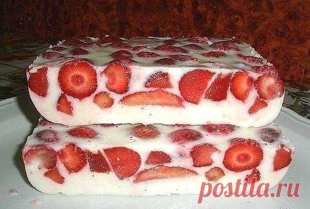 10 лучших десертов с клубникой!
