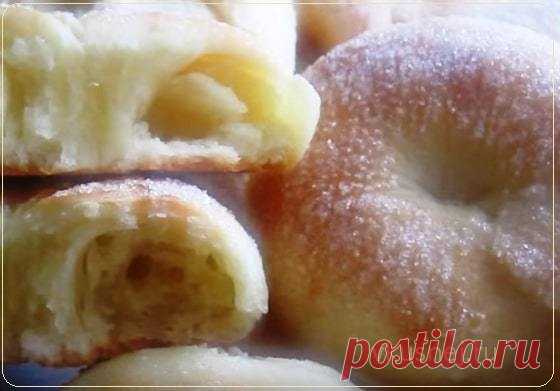 Сахарные колечки на кефире