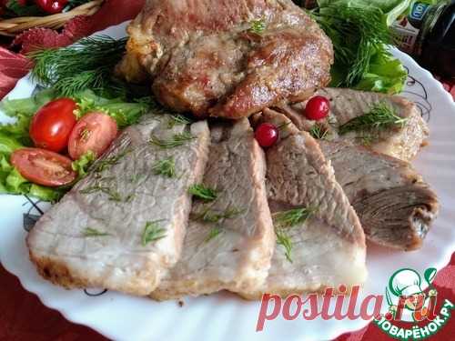 Свиная лопатка, запеченная с чесноком - кулинарный рецепт