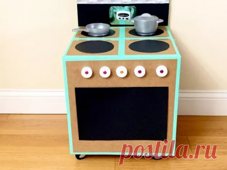 Картонная игровая кухня для детей