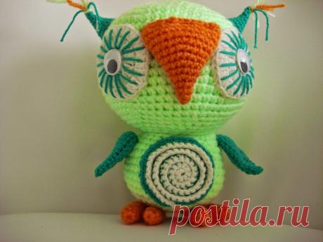 CANAL CROCHET: BUHO AMIGURUMI, patrón libre.
