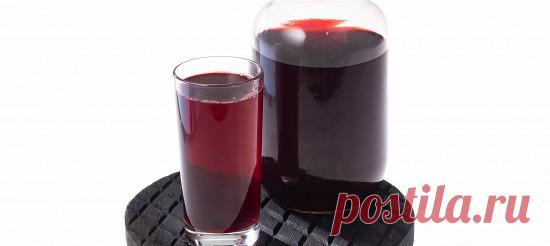 Сок на зиму из яблок и черноплодной рябины. Рецепт с фотоинструкцией Сок черноплодной рябины лучше процедить через марлю, яблочный можно оставить как есть.