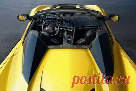 Chevrolet Corvette 2026 года меняет кнопки на экраны