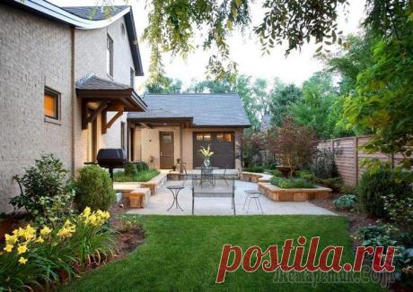 Облагораживаем дизайн двора дома