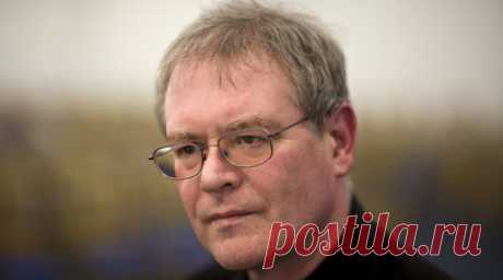 Умер британский писатель Кристофер Сэнсом. Британский писатель Кристофер Джон Сэнсом умер в возрасте 71 года. Читать далее