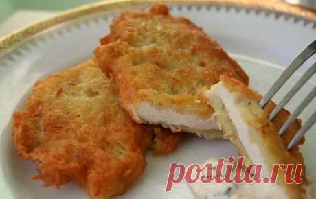 Сочная куриная отбивная в хрустящем картофельном кляре Подойдут даже к праздничному столу!


Ингредиенты:
куриная грудкакартофель — 6 средних штукяйцо — 1 штукамука — 1-2 ст.лсоль, приправы по вкусумасло для жарки
Приготовление:
Нарезаем курицу порционным…