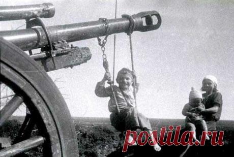 Ниже вас ждет подборка редких фотографий, сделанных в разные времена в разных странах мира. Наслаждаемся, друзья)