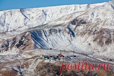 МИД Латвии вызвал временного поверенного РФ после объявления министров в розыск. МИД Латвии вызвал временного поверенного в делах России стране Олега Зыкова в связи с объявлением в розыск МВД РФ некоторых министров республики. «14 февраля 2024 года временный поверенный в делах Посольства Российской Федерации Олег Зыков вызывается в Министерство иностранных дел Латвии», — заявили в министерстве.