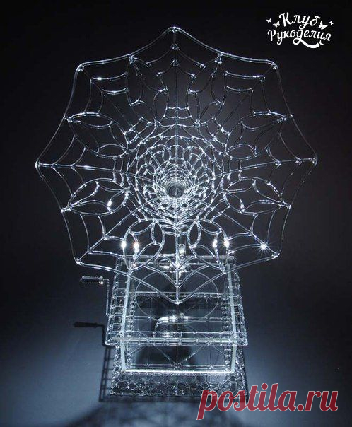 Завораживающие стеклянные скульптуры Роберта Микельсона / Рукоделие
