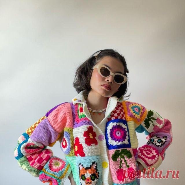 Photo by Clownprojects on October 11, 2021. May be an image of 1 person.