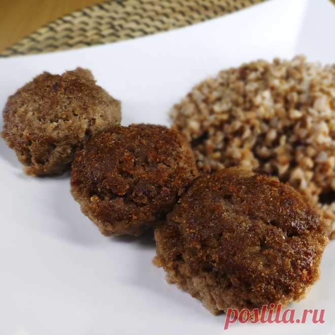 Котлеты рецепт советских поваров! Вкусные котлеты  из СССР Котлеты на сковороде любимое блюдо во многих семьях! Мы расскажем, как приготовить котлеты точно так же как готовили в советских столовых! Сочные котлеты в пошаговом рецепте. Получаются очень вкусные …