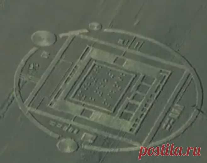 Огромный рисунок появился на поле в Калифорнии (обновлено) » Вселенная - территория свободной стаи