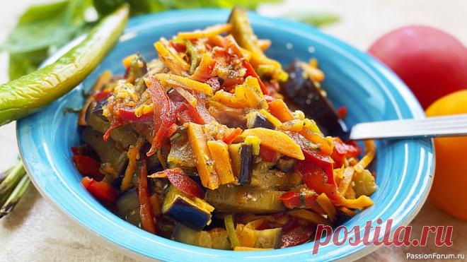 Баклажаны по-тайски - У вас все будут спрашивать РЕЦЕПТ этого ОВОЩНОГО РАГУ | Кулинария Ароматные баклажаны по-тайски. Овощное летнее рагу - вкусно, быстро, просто и полезно. Гости съели за 5 минут и просили добавки. Подходит для вегетарианцев. Сохраняйте себе рецепт в кулинарную книгу и делитесь со своими близкими. Этот рецепт нравится абсолютно всем.Ингредиенты:   Баклажан...