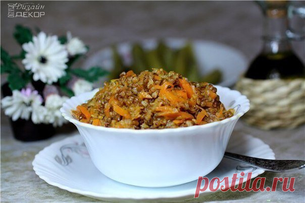 Запись на стене Такую гречку вы еще не ели: 5 вкуснейших некалорийных рецептов с одной из самых полезных круп.1. Гречка с помидорами: просто и питательно67 ккал на 100 граммИнгредиенты:● Гречневая крупа 100 г ● Морковь 1 шт. ● Лук репчатый 1 шт. ● Помидоры в собственном со..