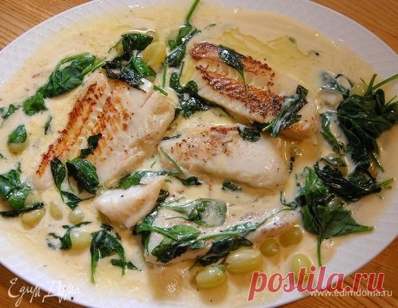 Палтус с белым виноградом под сливочным соусом, пошаговый рецепт на 3106 ккал, фото, ингредиенты - Юлия Высоцкая