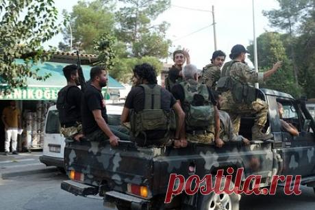 В Турции рассказали о результатах операции против террористов. В ходе воздушных операций ВВС Турции в Сирии и Ираке было ликвидировано 326 террористов. Об этом сообщил министр обороны Турции Хулуси Акар. Также Акар опроверг информацию о том, что турецкие силы нанесли удар по наблюдательному пункту армии США и по ряду гражданских объектов.