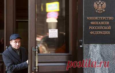 Минфин заявил об освобождении мобилизованных предпринимателей от уплаты страховых взносов. Кроме того, в настоящее время между Минобороны РФ и Федеральной налоговой службой заключено соглашение об обмене данными граждан