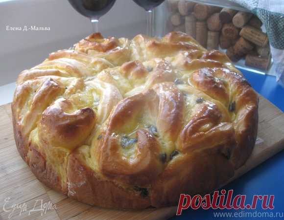 Бриошь с кусочками шоколада и кремом Патисьер