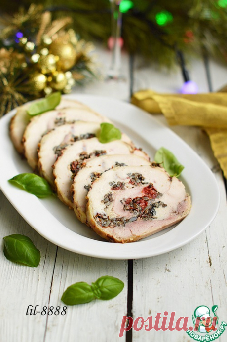Рулет из курицы с черным рисом и вялеными томатами - кулинарный рецепт