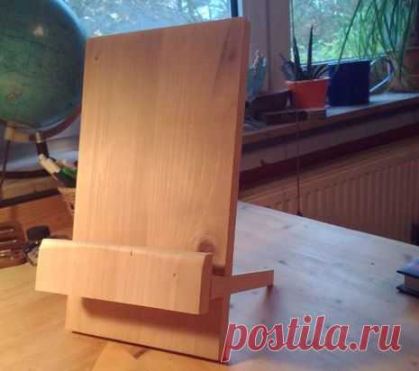 Оригинальная подставка для чтения своими руками