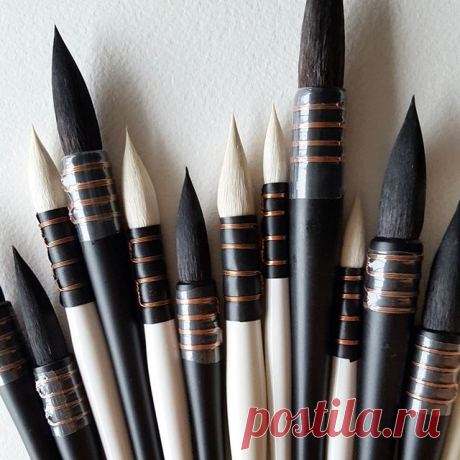 BLACK AND WHITE FRIDAY😂
Смотрите какие😍😍😍
Их давно не было КОНСКИЙ ВОЛОС МИКС и КОЗА МИКС!👍👍👍
Коза мягкая, конский волос упругий, вообще если сомневаетесь, то берите обе, не пожалеете😊 🖌Размеры конский волос микс:
6 - диаметр 9мм, длина 34мм - 650руб.
8 - диаметр 11мм, длина 40мм - 750руб.
10- диаметр 13мм, длина 43мм - 850руб.
12- диаметр 14мм, длина 44мм - 950руб.
🖌Размеры коза микс:
1 - диаметр 5мм, длина 23мм - 400руб.
2 - диаметр 7мм, длина 26мм - 450руб.
3 ...