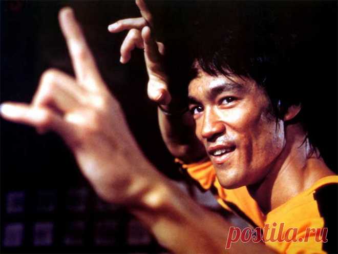 Bruce Lee’s 6 Tips For Self Defence: Number 4 Is Genius