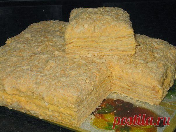 Самые вкусные рецепты: Торт "Наполеон" из быстрого слоеного теста на сметане