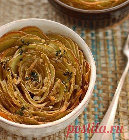 Запеченный картофель "Лепестки".