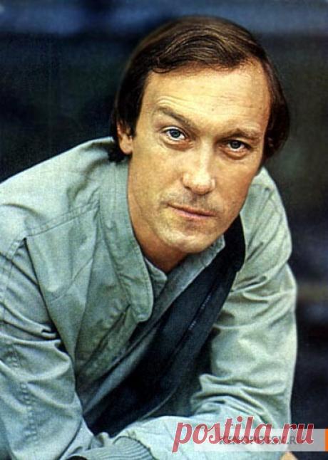 Олег Янковский