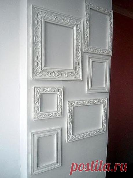 Рамки из багета  мастер-класс.  Повтор, по многочисленным просьбам участников группы.

Для рамок мне потребовались:
- багеты
- линейка
- нож
- полимерный универсальный клей 
- водоэмульсионка акриловая
- аква-эмаль полуматовая акриловая
- шпаклевка акриловая
- кисточка
- жидкие гвозди

Отмеряем багеты и режем под углом 45 градусов
Прикладываем (при необходимости подравниваем-подрезаем) и склеиваем между собой, оставляем высыхать. Красим водоэмульсионкой (водно-дисперсионно...