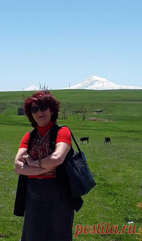 Հայոց հսկաների`ԱՐԱՐԱՏԻ եւ ԱՐԱԳԱԾԻ հովանու ներքո🌼
Ծանրաբեռնված ու հոգնեցուցիչ աշխատանխային խորհրդակցությունից հետո օրն առավել հաճելի ավարտ ունեցավ: Գործընկերներիս հետ ոչ միայն հաճելի ժամանակ անցկացրինք,այլև հիշողության գիրկն ուղարկվող գեղեցիկ լուսանկարներ ունեցանք մայիսյան ծաղկունք ապրող հայրենի Ապարանիս գեղատեսիլ բնաշխարհի գրկում`բիբլիական հաոց լեռների վեհաշուք տեսքով զմայլված.....